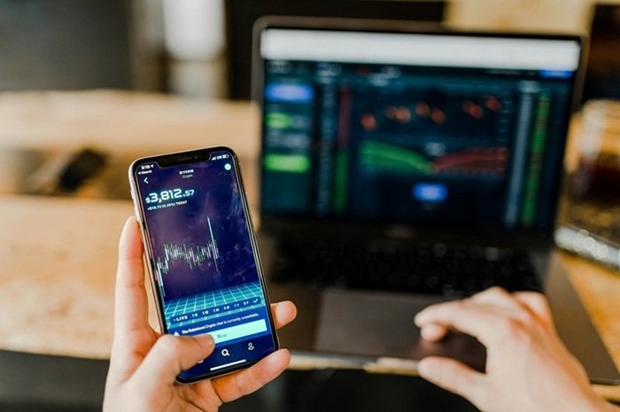Luni Capital Highlights Continued Uptake of Integrated Stock and Crypto Trading Capabilities
